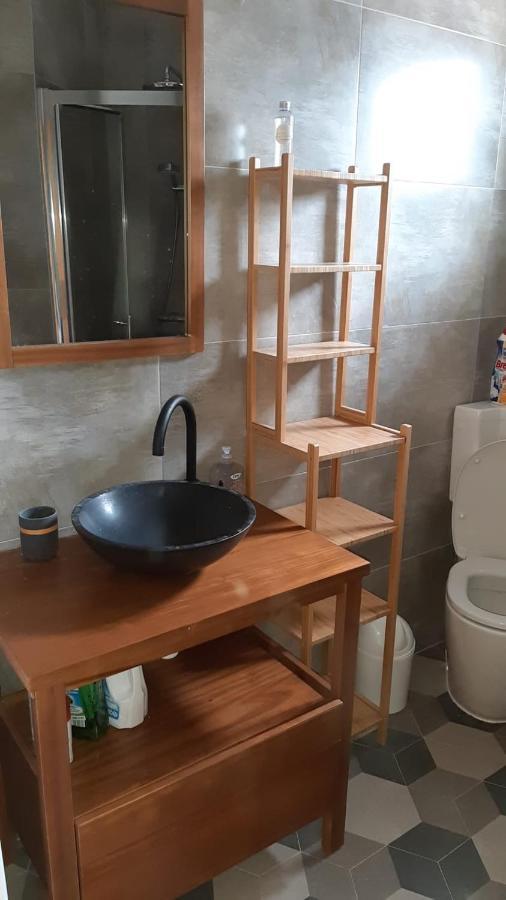 Deby Beach House Vir Kültér fotó